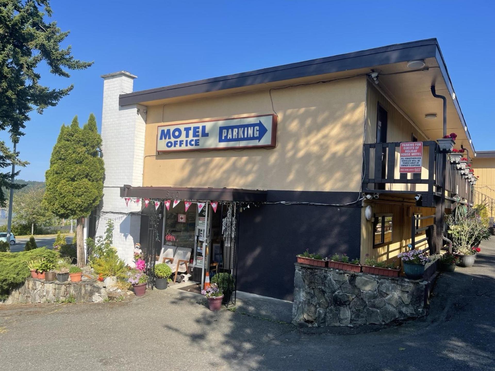 Holiday House Motel Ladysmith Buitenkant foto