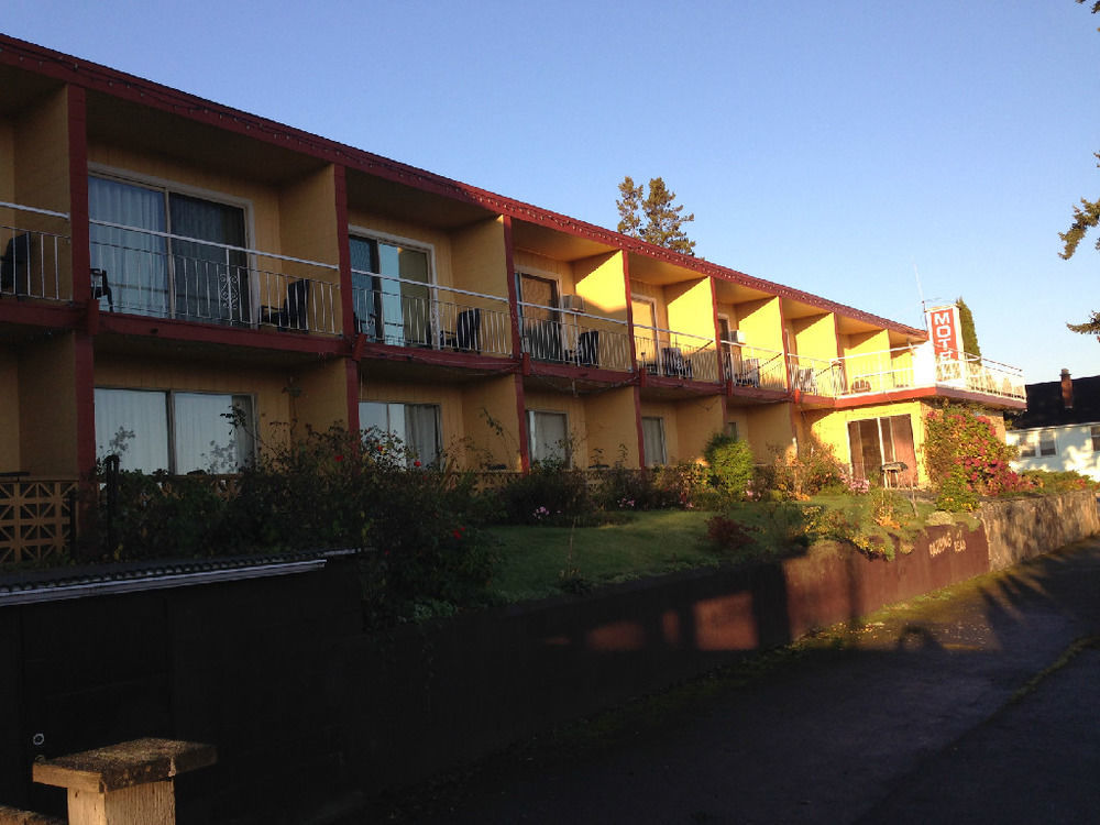 Holiday House Motel Ladysmith Buitenkant foto